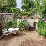Chic&Charming Chelsea 2 Bed Flat