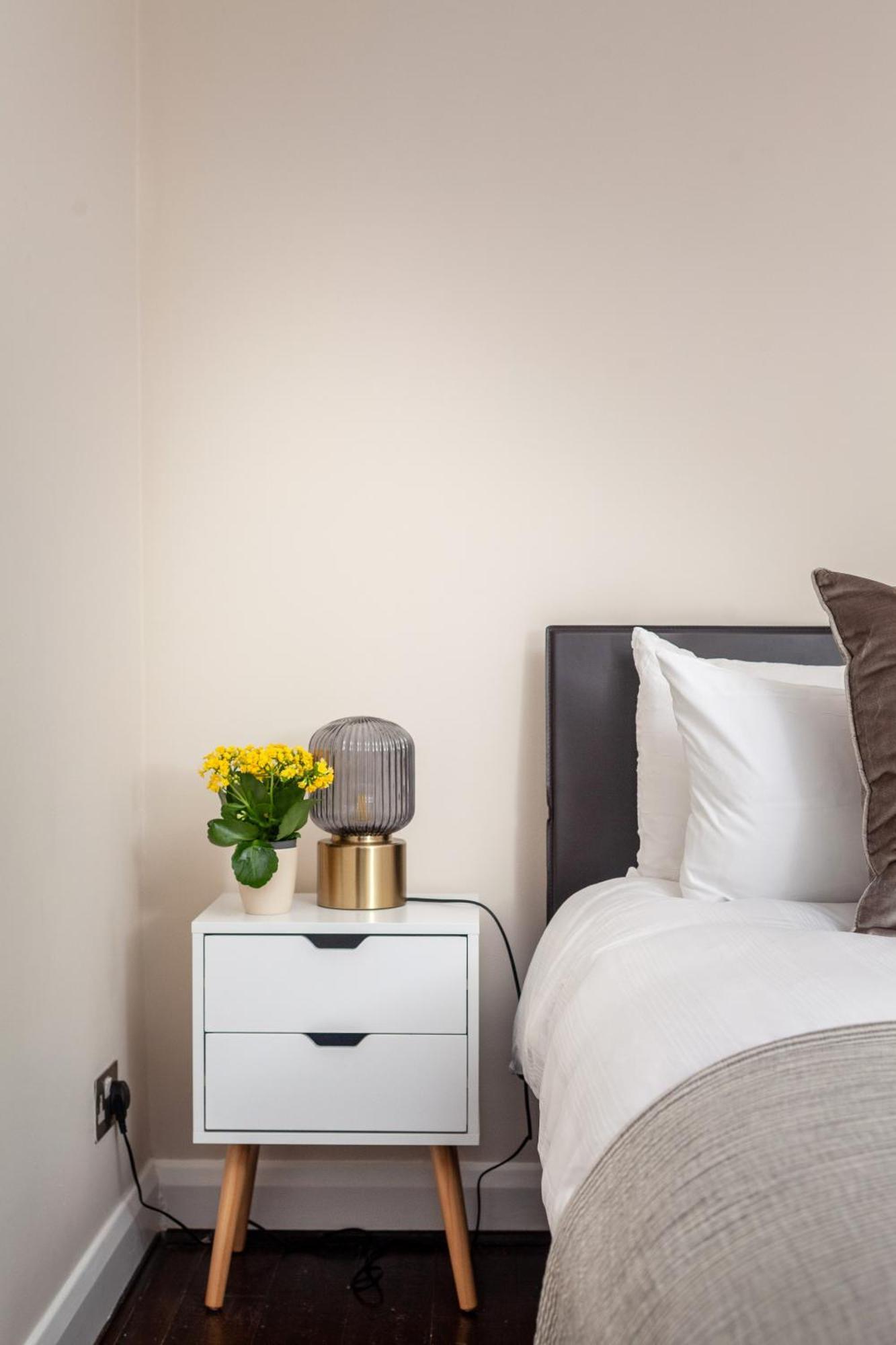 Chic&charming Chelsea 2 Bed Flat Appartamento